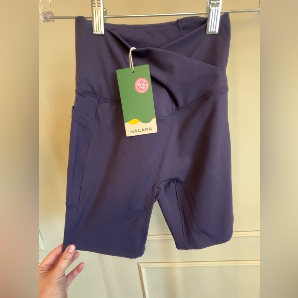Halara High-Waist Navy Crossover Bike Shorts with Pockets 5” XS NWT MSRP $45